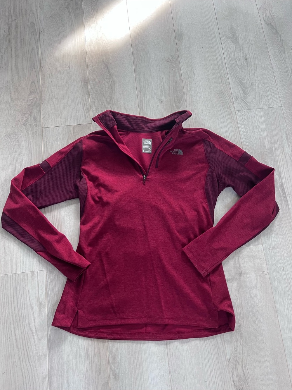 The North Face Women's Half-Zip Pullover - Wine